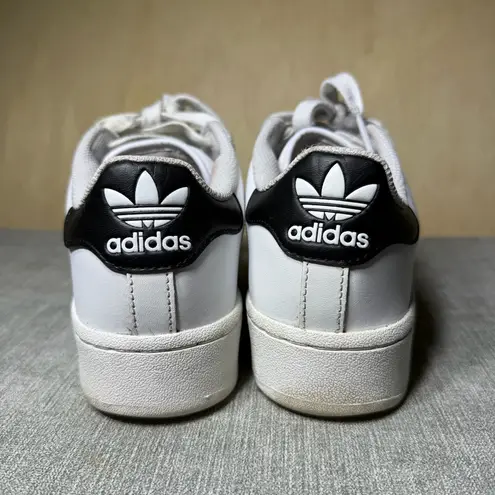 Adidas  Superstar Sneakers White Black Women’s Size 6 Shell Toe Casual Shoes