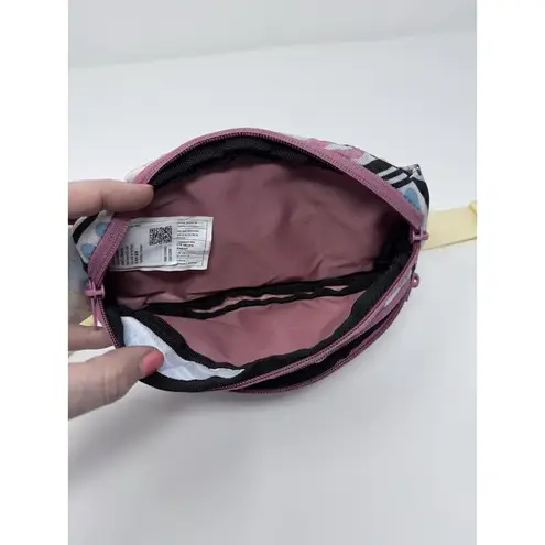 KAVU  Spectator Waist Pack Multi Color 9”x5” Hike Urban Travel Black Fanny Pack