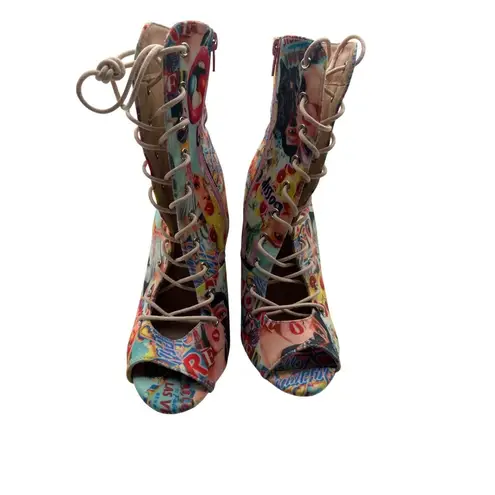 Chase & Chloe Size 7 Las Vegas Print Lace