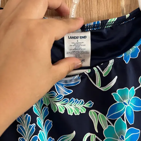 Lands' End women’s High Neck Tankini Deep Sea Sea Floral Size 2 Blue