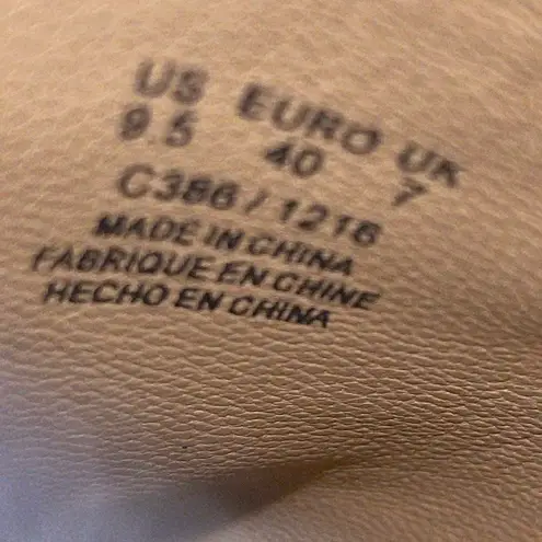 Pour La Victoire Helena Mule Heels Size 9.5