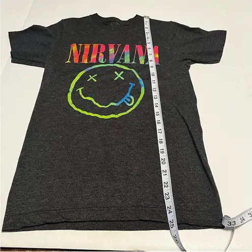 Nirvana Womens Size Small Grey Gray Short Sleeve Shirt Kurt Cobain Grunge 90s