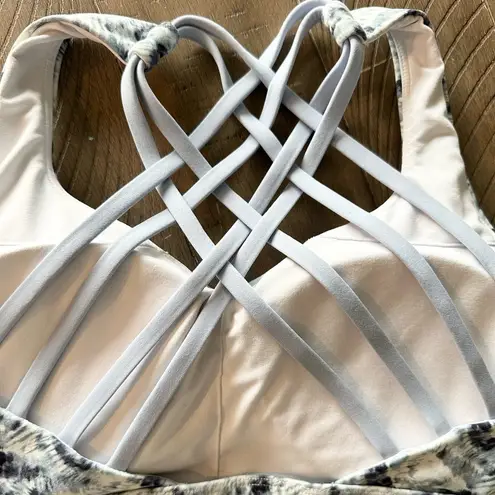 Zyia Active Storm Brushed Hendrix Criterion Oh So Strappy Bra Sz M