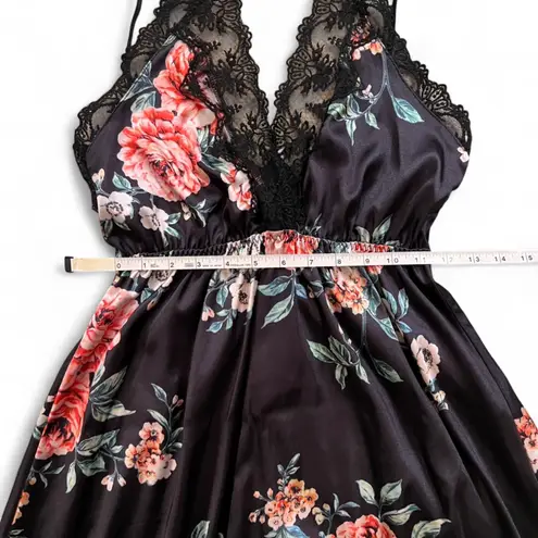 Floral Lace Satin Chemise Nightdress – Black Rose Print – Size S