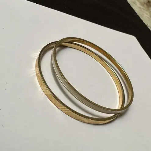 Monet  Lot Of 2 Skinny Bangle Bracelets 7 3/4 Inch Gold Tone 1 White Enamel