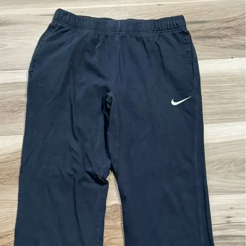 Nike  Black Ankle Pants Casual Women’s Small