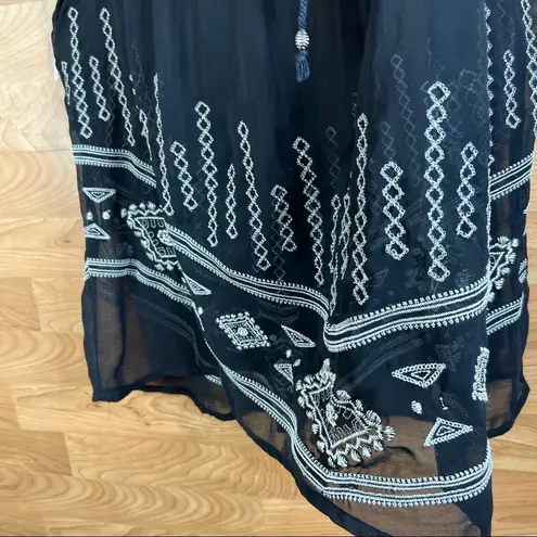 Cecico Sheer Tank Blouse w/Embroidery and a keyhole front tie Black