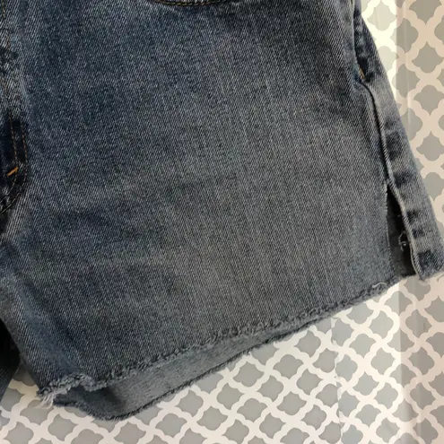 Levi's Levi’s 550 cutoff‎ denim jean shorts