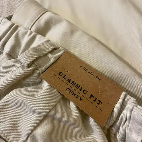 L.L.Bean NWT  Curvy Fit Wrinkle Resistant Khaki Pants
