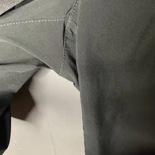 Athleta ‎ Breeze  Activity Shorts In Black Size 6