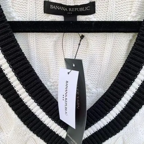 Banana Republic Sweater Vest