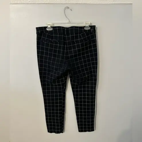 Old Navy  Pixie Ankle Black Grid Pants, Size 12