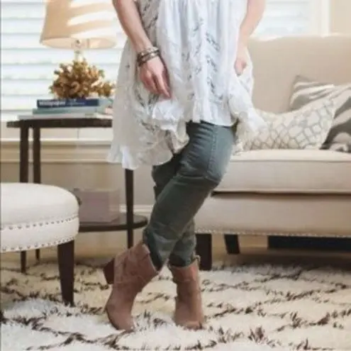 Free People ✨ Olive Green Moto Coated Skinny Sz 26 Jeans✨