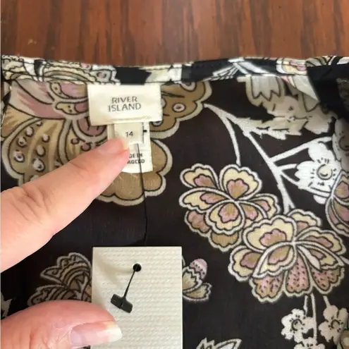 River Island black floral deep v long sleeve dress size 10 NWT