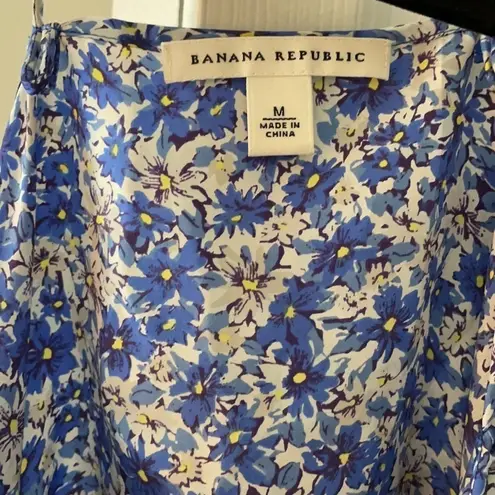 Banana Republic  m silk floral tank​​​​​​