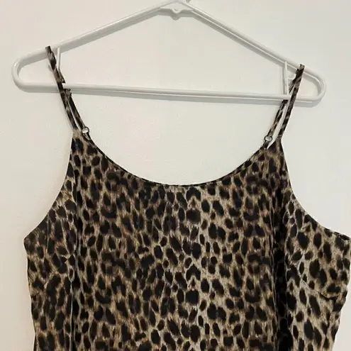 Charlotte Russe  Brown Black Cheetah Leopard Animal Print Scalloped Hem Crop Top thumbnail 2