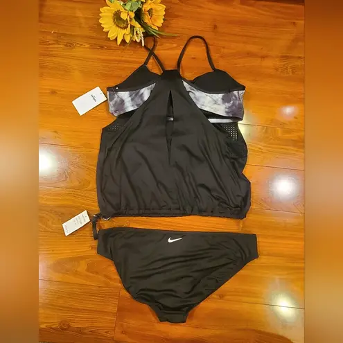 Nike  2 pc Swimsuit XL