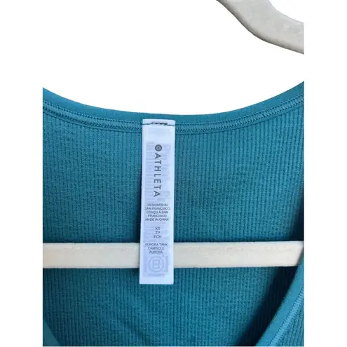 Athleta  Size XS Aurora Seamless Tank Top, Green Teal Versatile Shirt NWT