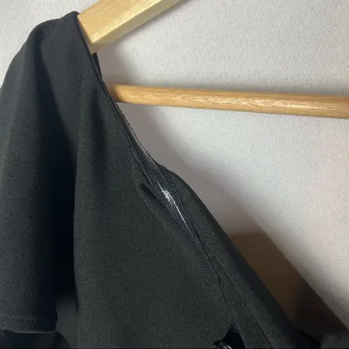 Free Press Nordstrom Black Notched Short Sleeve Flounce Blouse M