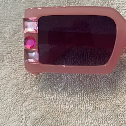 NWOT unbranded square plastic pink sunnies w/square & round pink rhinestones