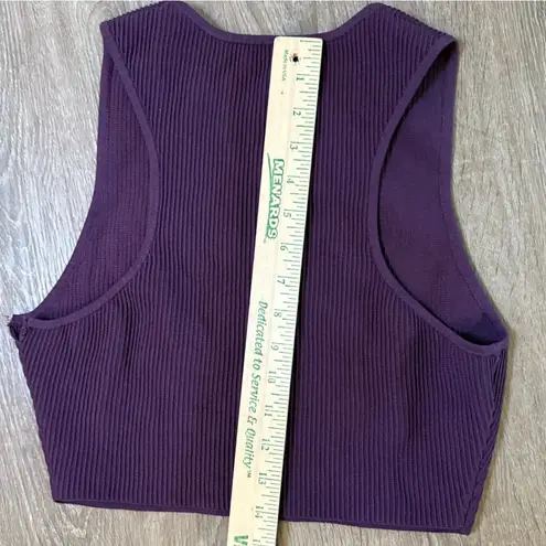 Babaton Aritzia Sculpt Knit Racer Cropped Tank Size Medium