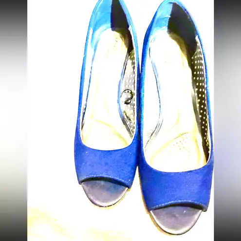 dexflex comfort navy blue suede Wedges size 11