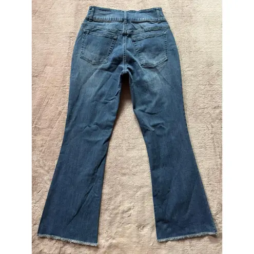 Daily Thread Women's High Rise Flare Leg Jeans Frayed Hem Size 4 Blue
