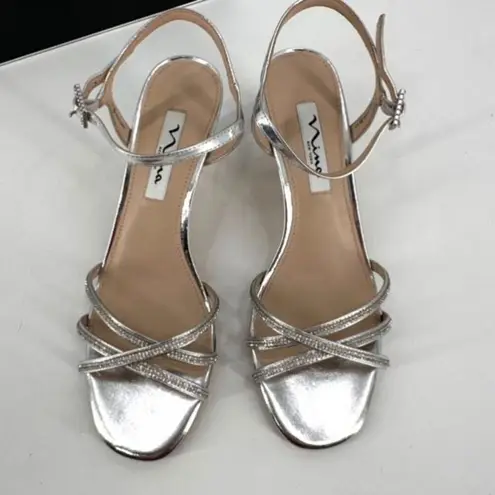 Nina NWT Silver Metallic Foil Crystal Strappy MID-HEEL Dress Sandal Size 8