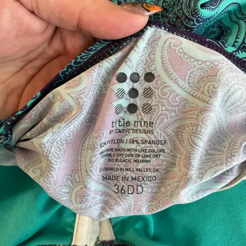 Title Nine Women 36DD Blue Purple Paisley Print Tankini Swim Top Underwire