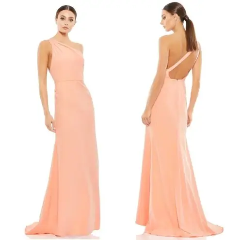 Mac Duggal One-Shoulder Jersey Mermaid Gown in Peach Size US 6