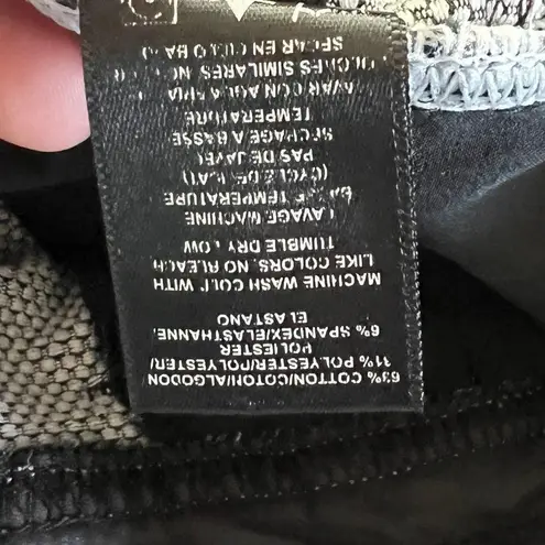 Kuhl Women's Krush Cargo Black Hiking Pants Sz 8 Reg Skinny Fit Moto Zip Pockets