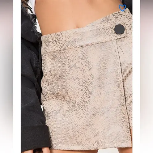 superdown  Haze Snakeskin Skort