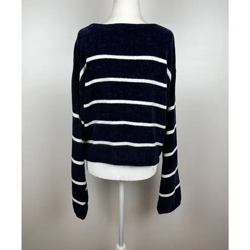 Double Zero  Navy and White Striped Chenille Sweater Size‎ Large