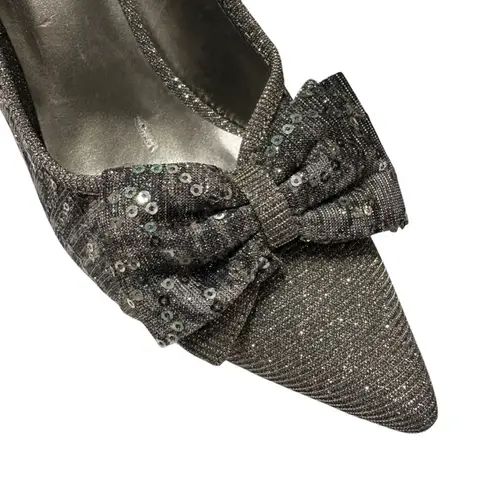 J.Renee Henretta Silver Sequin Bow Glitter Pointed Heels Size 9.5 Formal Wedding