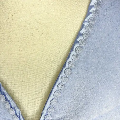 Oscar de la Renta  Ladies S/M Baby Blue Plush Full Zip Lg Sleeve Robe Housecoat