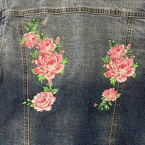 Universal Threads NWT-Universal Thread Homemade Floral Embroidered Medium Wash Jean Jacket- Medium