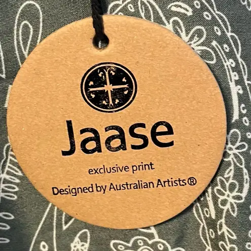 Jaase • NWT Constance Green Paisley Wrap Top