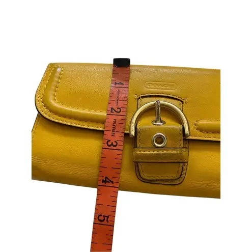 Coach Buckle Leather Wallet Billfold Card Holder Designer Luxury Preppy Yellow