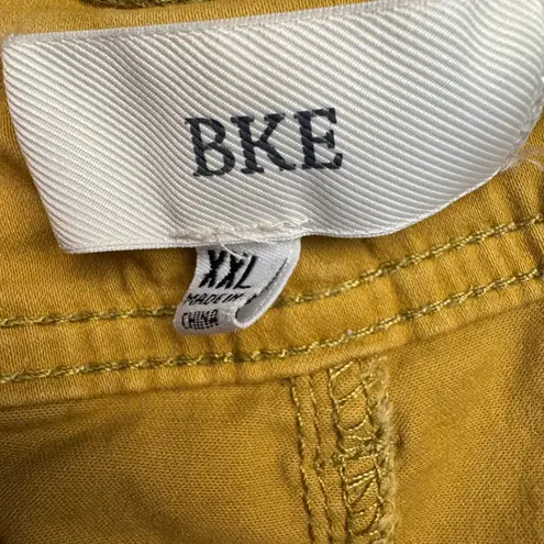 BKE Women's Gold Yellow Pleated High Rise Denim Shorts Size XXL