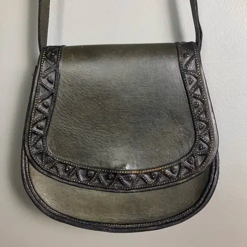 Lucky Brand  saddle shoulder bag tooled detailing Mexican dark gray leather