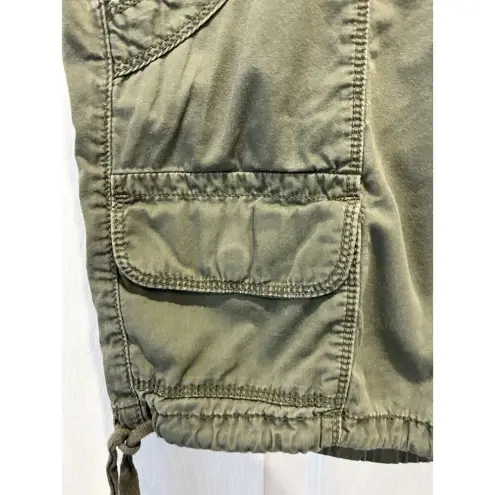 Calvin Klein  Shorts‎ Size 6 Olive Khaki Cotton Flat Front Pockets