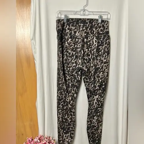 RBX Black and Tan Patterned High Waisted Leggings Size Large