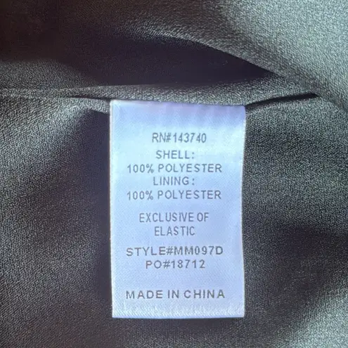 Tuckernuck | Hyacinth House Square Neck “Sabrina” Midi Dress