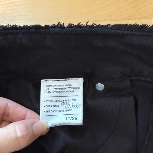 Judith March High-Rise Black Skinny Jeans, 11 / 29