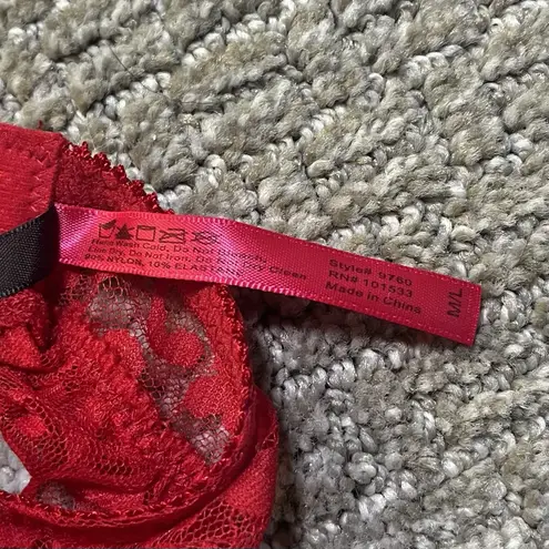 Seven Til Midnight Woman's M/L Red Lace Garter Belt Ruffles Adjustable New Size undefined