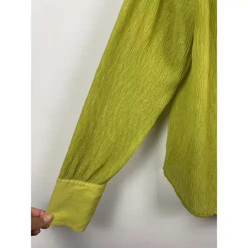 Beivy Green Crinkle Long Sleeve Button Up Collared Lightweight Blouse Top Size L Size L