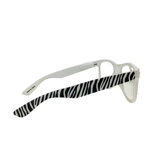 Stylish Retro Horn Rimmed Sunglasses White