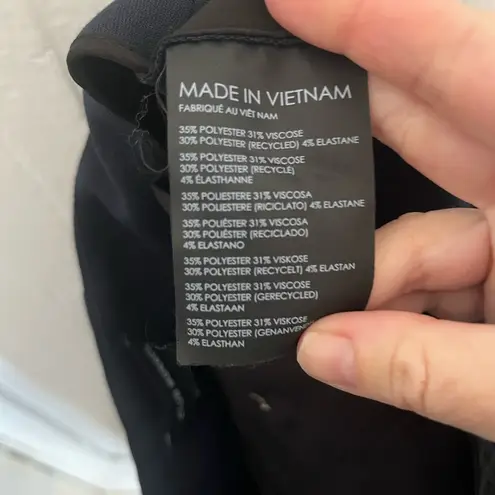 Club Monaco the cigarette ankle pant navy size 2