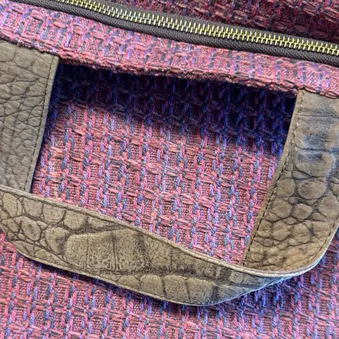 NWT Nandakwang Elegant Red Textured Women's Tote Bag