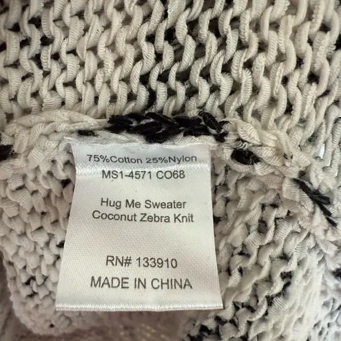 Show Me Your Mumu  Women’s Zebra Print Hug Me Pullovers Sweater size XS NWOT - Image 10